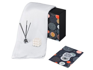 Подарочный набор «Re:y. Cocoon с пледом, свечой и диффузором Подарочный набор «Re:y. Cocoon с пледом, свечой и диффузором